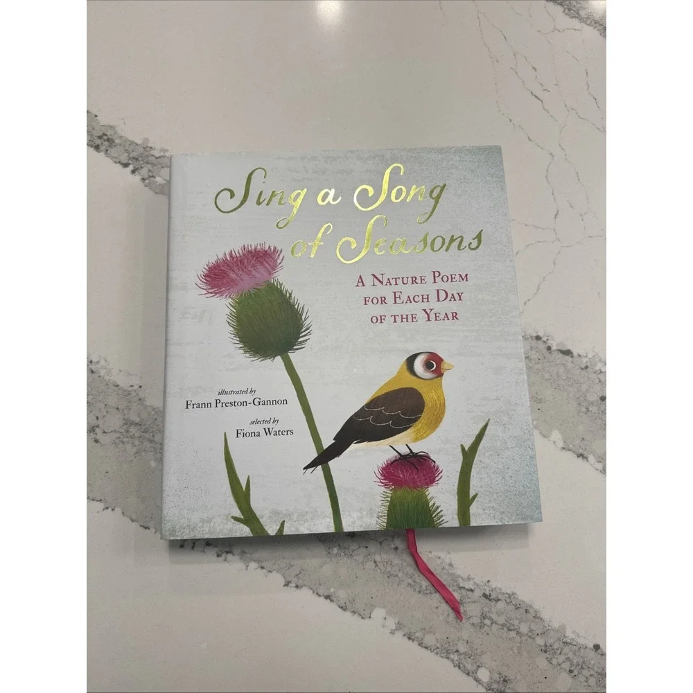 Sing a Song of Seasons : A Nature Poem for Each Day of the Year by Fiona Waters